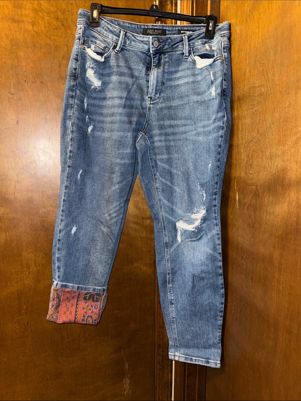 Distressed Judy Blue Women’s Jeans with Patterned Cuff